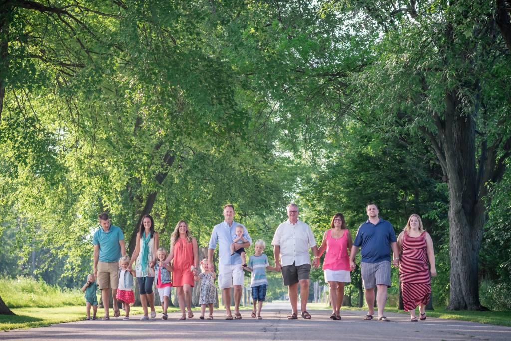 Middel Family Photography Session | Tanya Sinnett Chatham-Kent Family Photographer
