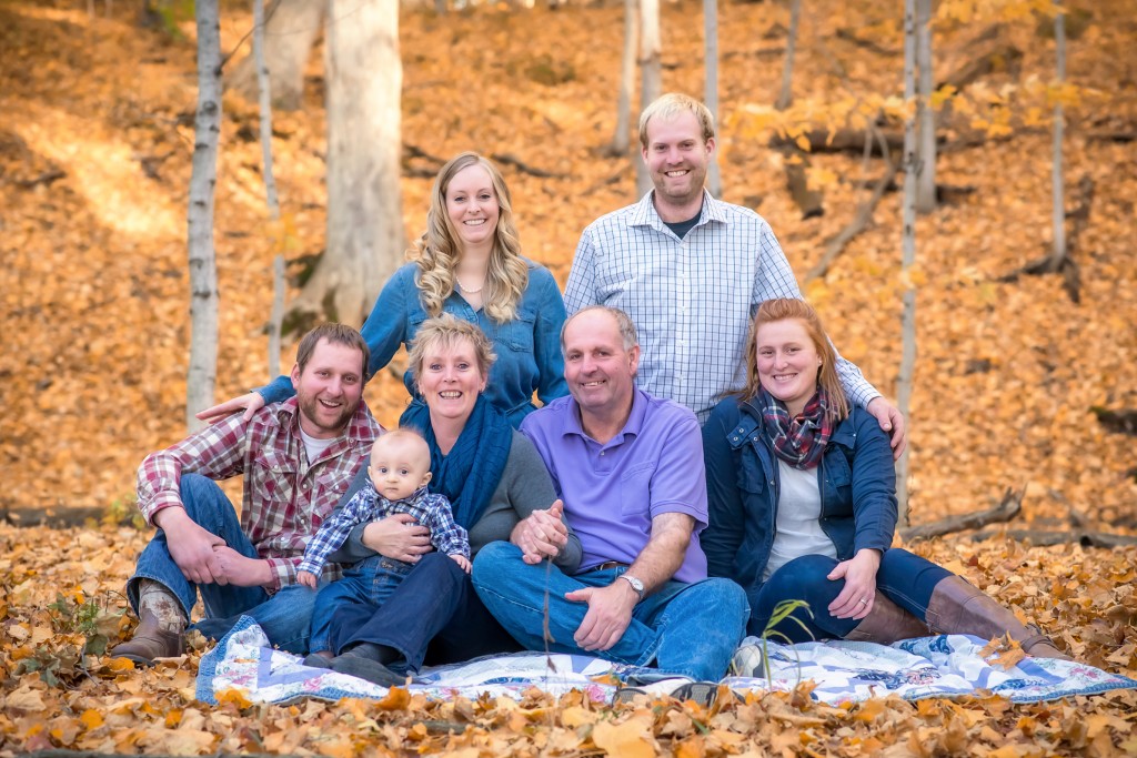 Verbeek Family | Muirkirk Ontario | Tanya Sinnett Photography