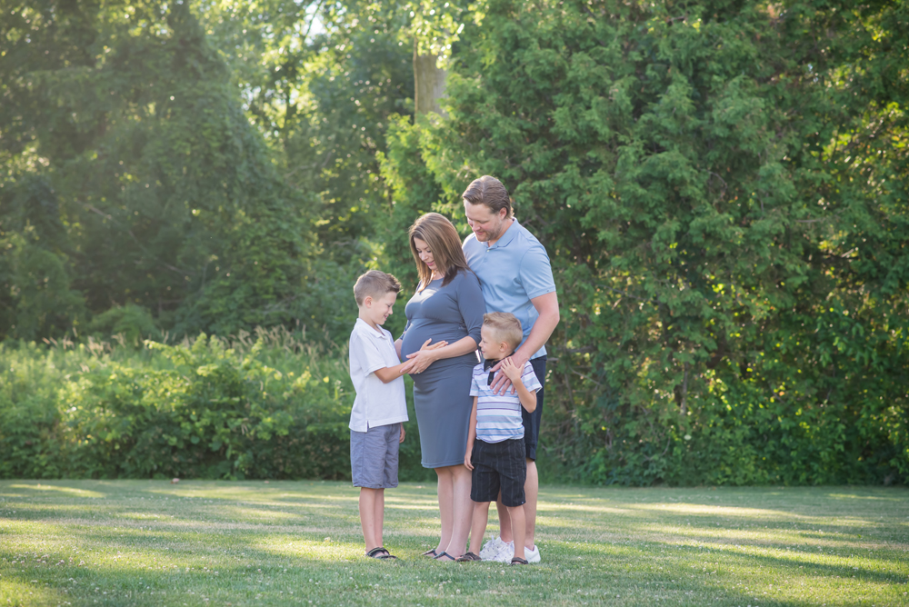 Summer Family Photography Session | Tanya Sinnett Chatham-Kent Photographer